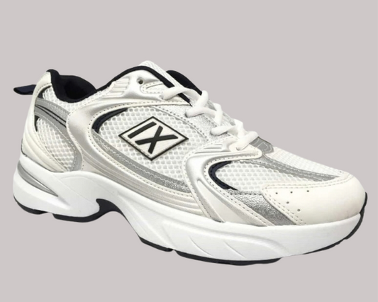 Zapatillas unisex de estilo deportivo en blanco