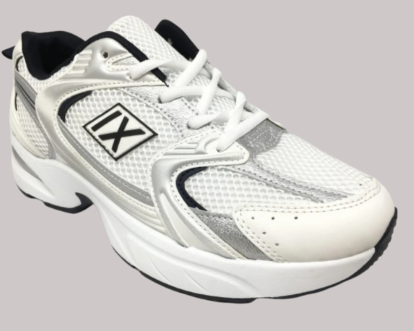 Zapatillas unisex de estilo deportivo en blanco